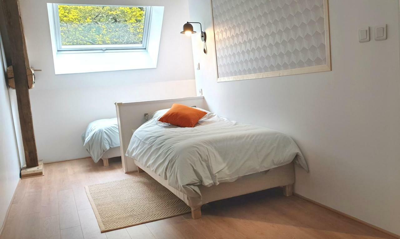 Au Clos Du Coteau, Chambres D'Hotes Crotelles Eksteriør bilde